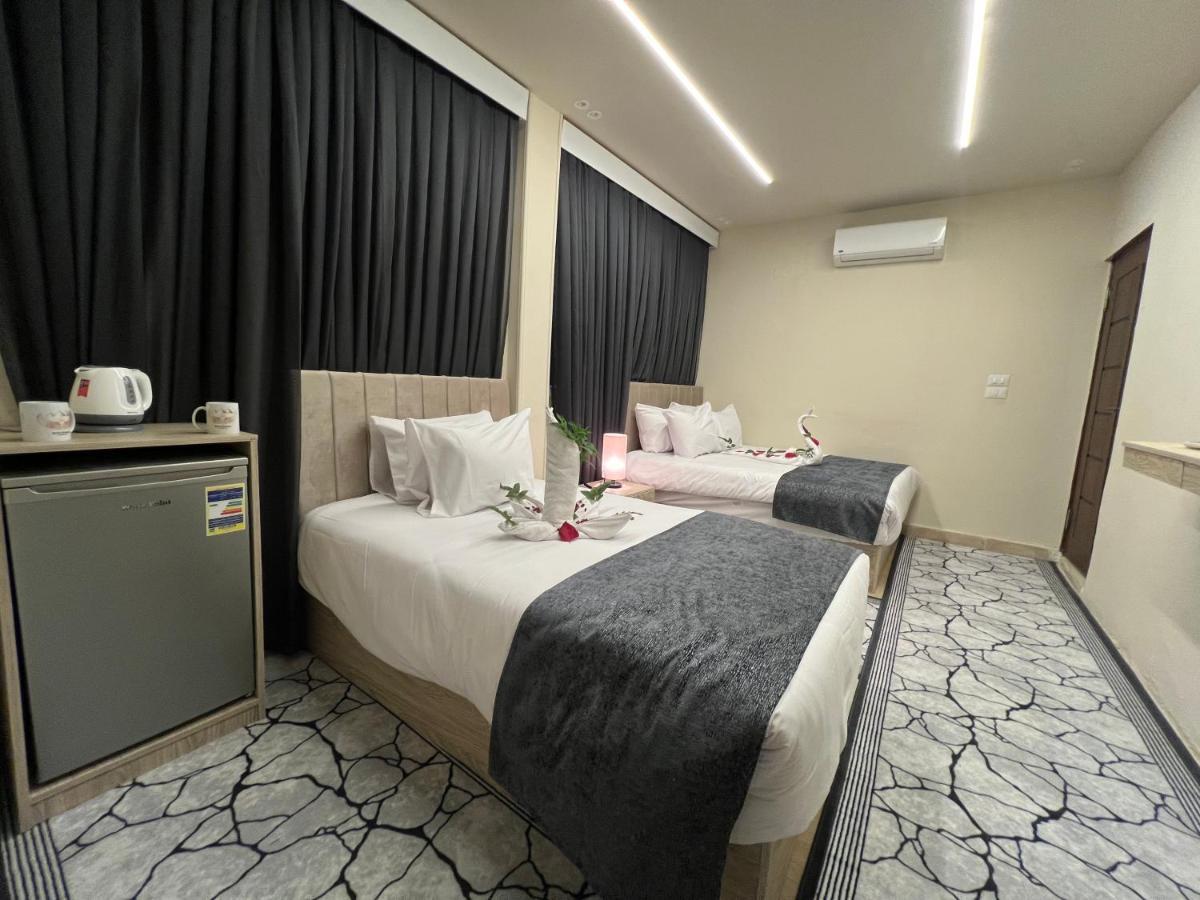 Hotel Blue Scarab Pyramids View Kairo Exterior foto